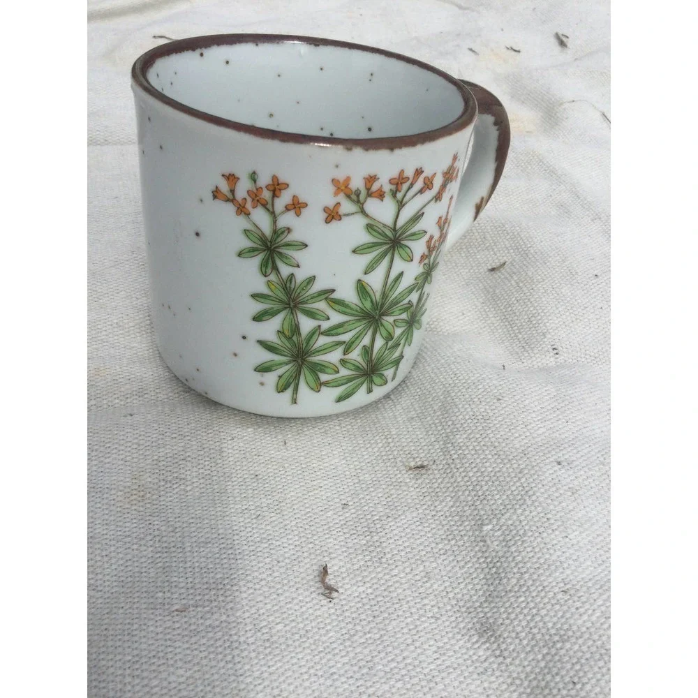 Ceramic coffee‎ mug tea floral Japan vintage bron 70s MCM rustic farmhouse